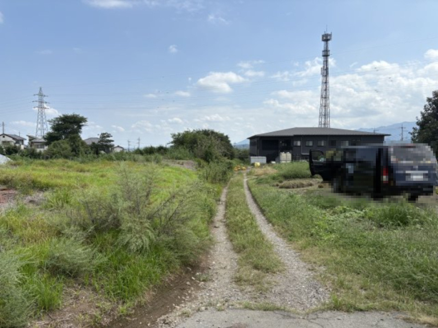 富岡市宮崎売地の前面道路含む現地写真