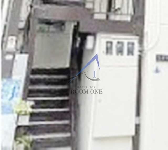 スガヤビルのエントランス|エントランスです。