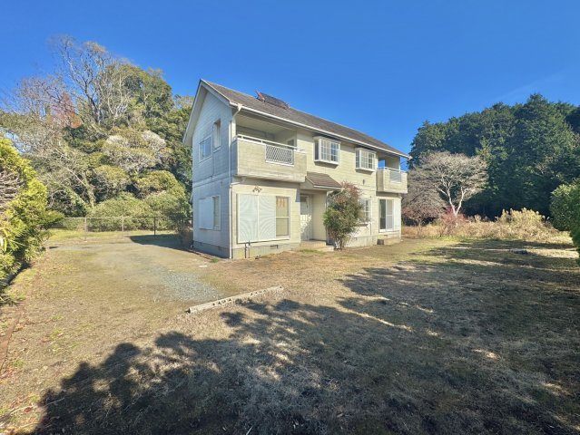 日立市十王町友部中古戸建の駐車場