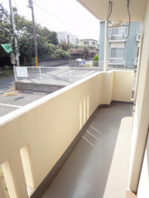 【バルコニー】