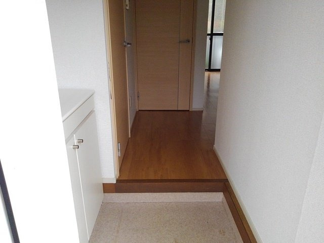 ハイツＴＭの玄関