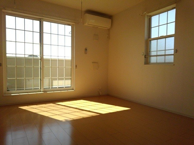 アプローズＢの居間・リビング