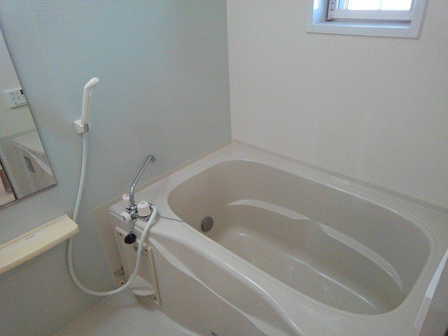 アプローズＢの浴室