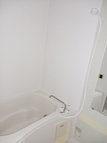 サニーフォレストの浴室