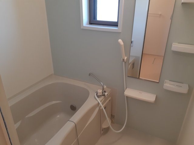 アンジュ・ブローテＡの浴室