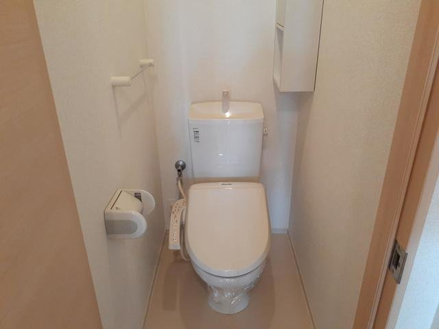 アンジュ・ブローテＡのトイレ