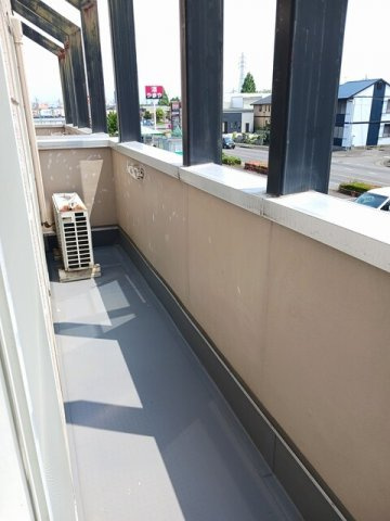 パルネット橋本のバルコニー