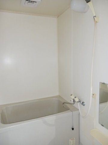 パルネット橋本の浴室