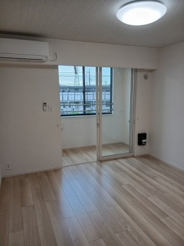 オネスティの居間・リビング