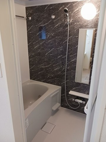 オネスティの浴室