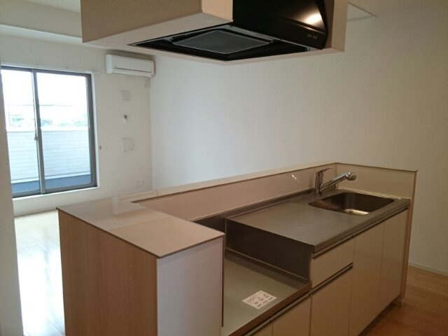 ｓｕｎｎｙ．ｒｅｓｉｄｅｎｃｅのキッチン