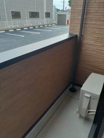 フラワールピナスのバルコニー