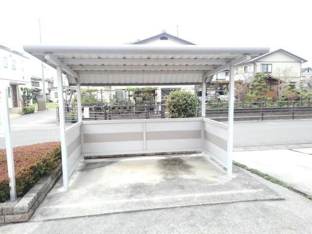 セカンドエクセルの駐車場