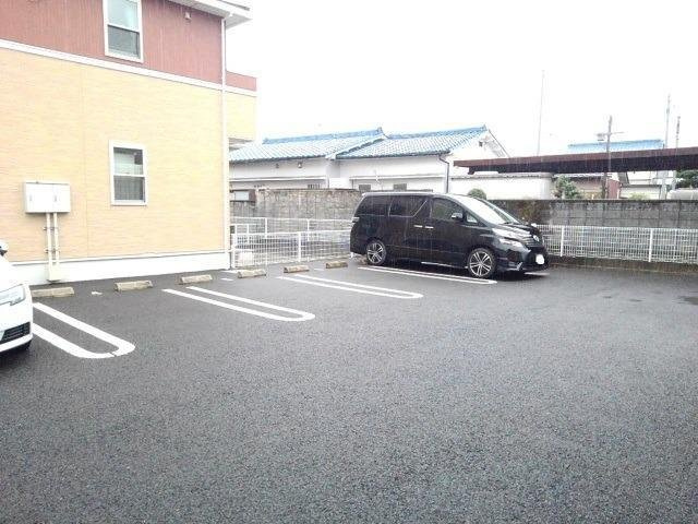 フランメゾン　Ｂの駐車場