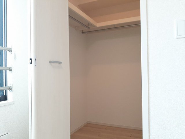 エスポワール城東の収納