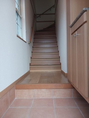 グランド・エースの玄関