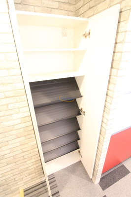 【玄関】 | メゾニティ・クイーン阿波座