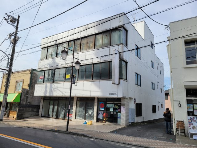 花輪第一ビルの外観