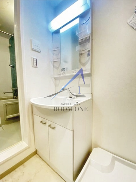 パレス・フォンテーヌの洗面所|洗面台です。