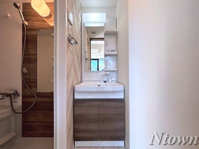 【独立洗面台】 | S-RESIDENCE庄内通駅前curere(クラーレ) | 使いやすい独立洗面台です