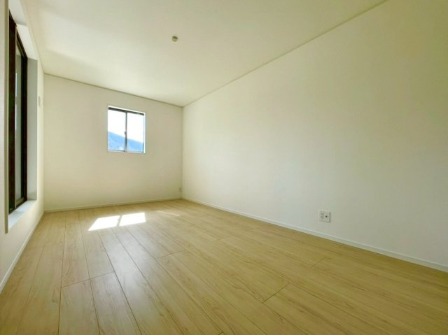 クレイドルガーデン越前市矢放町　第８