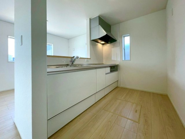 クレイドルガーデン越前市矢放町　第８