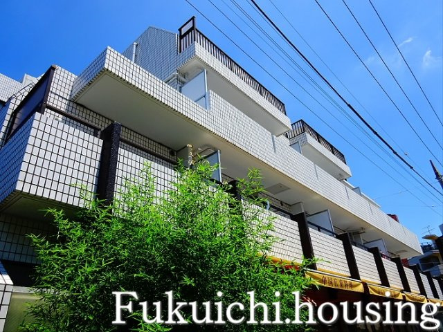 ホワイトハウス赤堤