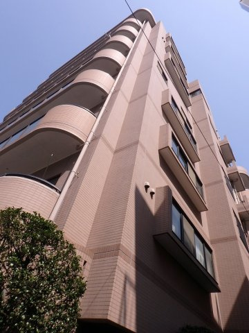 アドリーム文京動坂の外観