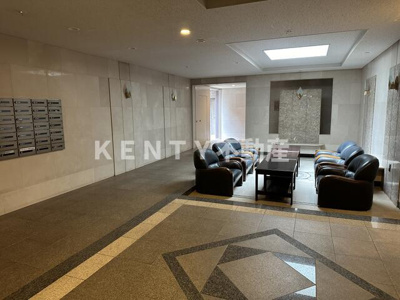 【ロビー】 | ステラコート | 建物の内部です