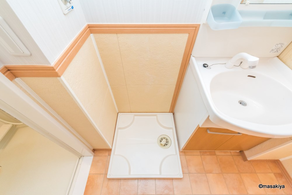 プライムコートＢの洗面所|室内洗濯機置き場