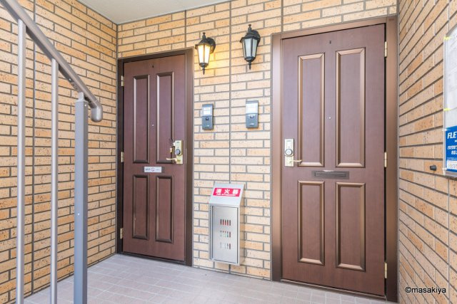 プライムコートＢのエントランス