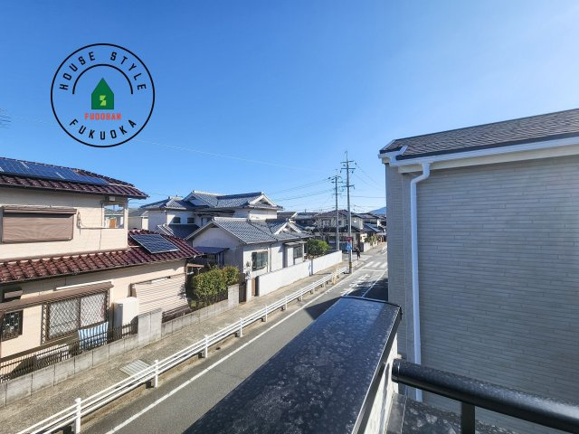 福岡市西区横浜1丁目第1-6棟（2号棟）の展望|窓から緑が見える物件も魅力的です。