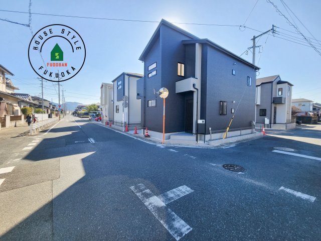 福岡市西区横浜1丁目第1-6棟（2号棟）の前面道路含む現地写真|見学の時間などお気軽にお問い合わせ下さい。