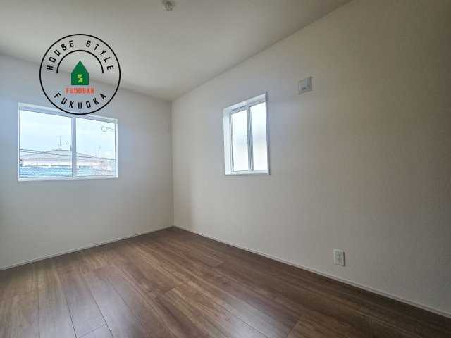 福岡市東区青葉6丁目第1-2棟（1号棟）の洋室|採光良好な洋室は全居室、複層ガラスの遮熱効果と断熱効果で、一年中快適に過ごせます。