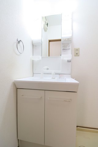 プロヴァンスⅡの独立洗面台