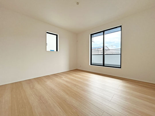 宮城野区栄の洋室