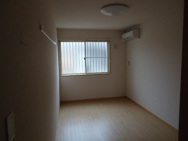 なでしこの内装|北側洋室