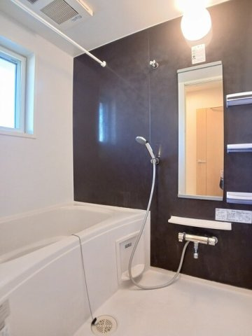 ゆりの木・Ⅲの浴室