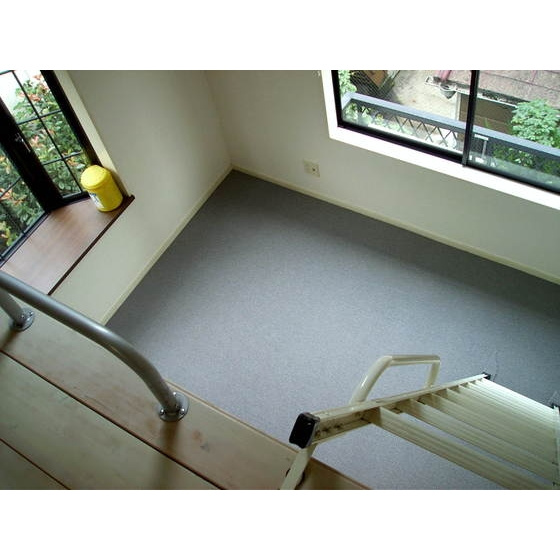 ＣＲＡＤＬＥの内装