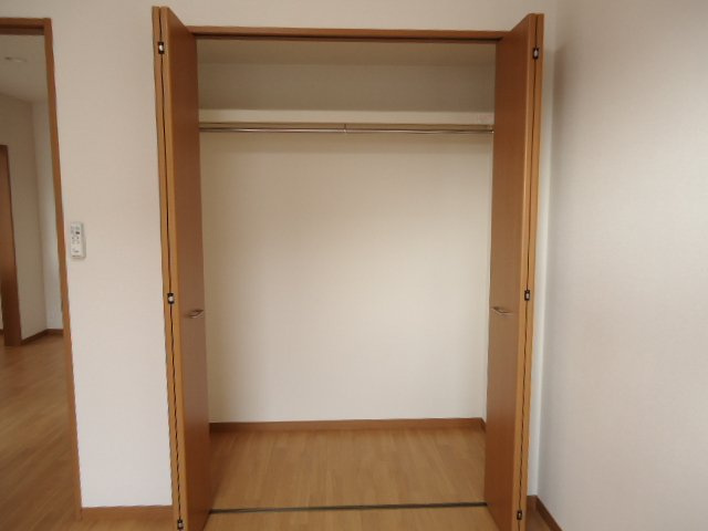 ジェム　フォレストⅡの収納|クローゼット