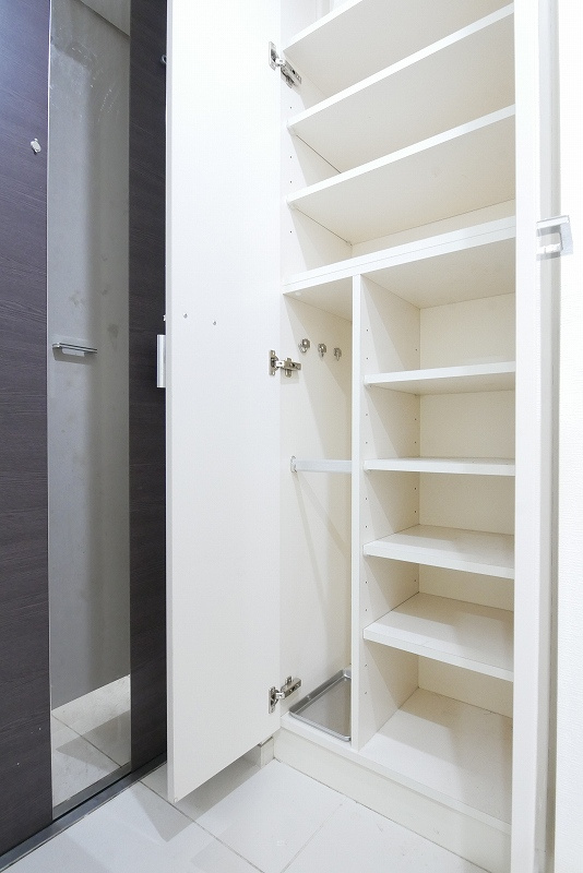 ＰＲＥＭＩＵＭ　ＣＵＢＥ都立大学#moの内装