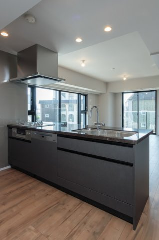 Ｌｅ　ＵｎＤｅｕｘ南青山のキッチン|※写真は同タイプ住戸です。