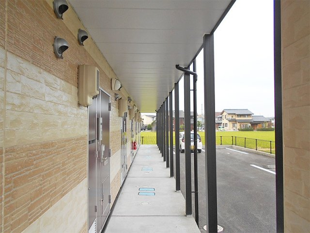 レオパレス西荒屋のその他|廊下