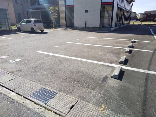 レオパレス西荒屋のその他