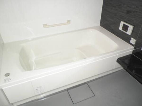 チェリー　ブランカの浴室