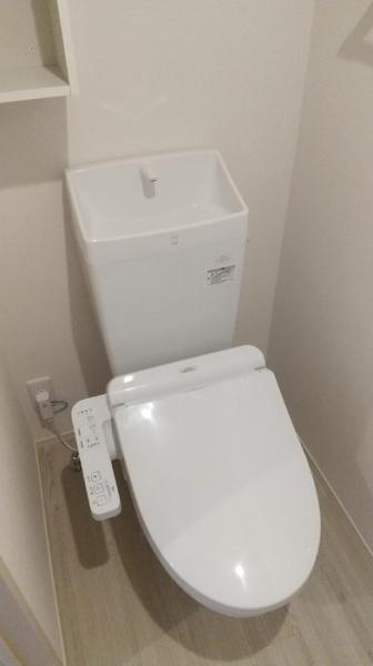 アベニーレ Ⅱのトイレ