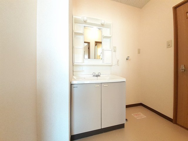 グリーンハイムの洗面所|忙しい朝には欠かせない洗面所です