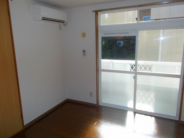 サンドールの居間・リビング|ゆったりとしたリビングです