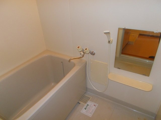 サンドールの浴室|お風呂で日々の疲れを落としましょう