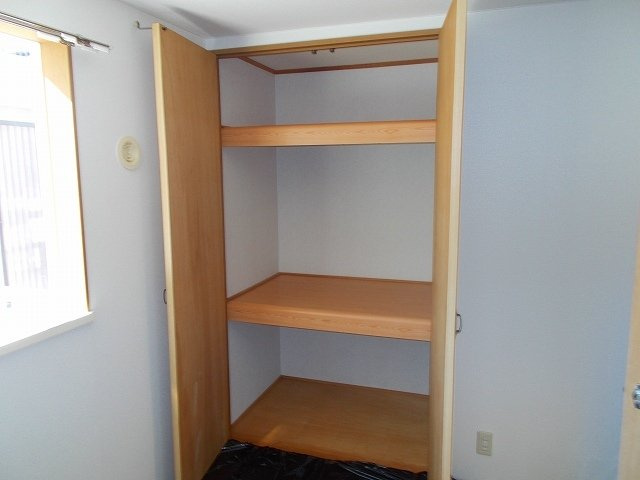 サンドールの収納|小物を収納するのに便利です